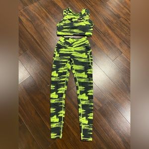 Alphalete Surface Matching Set